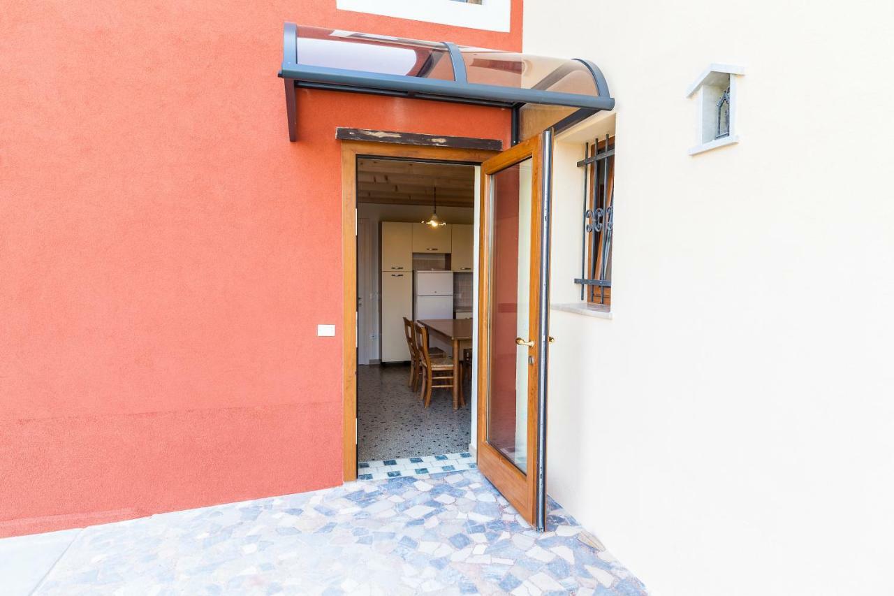 Отель Viale Asiago 288 Бассано-дель-Граппа Экстерьер фото