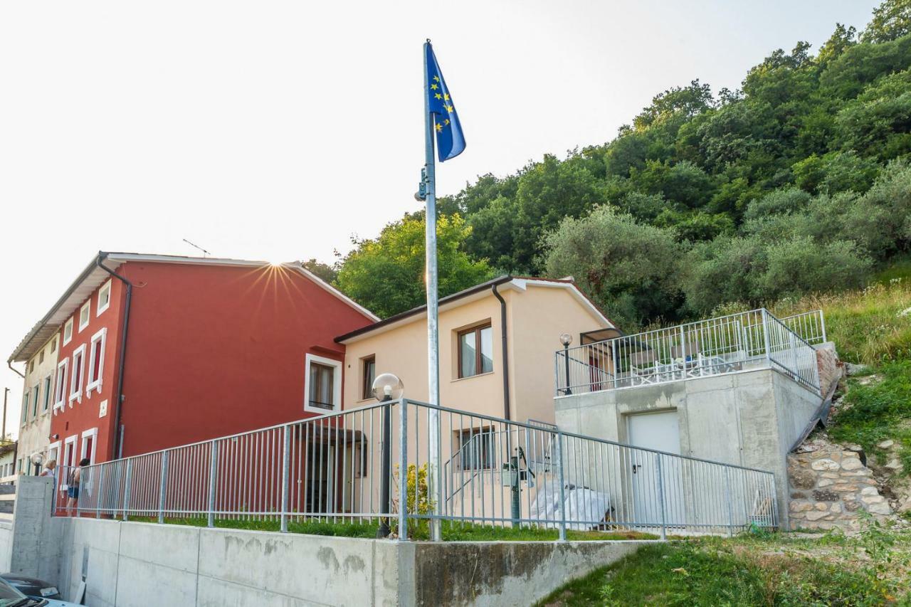 Отель Viale Asiago 288 Бассано-дель-Граппа Экстерьер фото